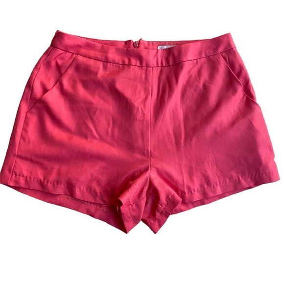 Francesca’s Collection Coral Shorts Size Small Pockets - Picture 1 of 3